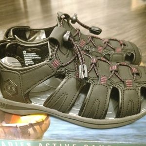 Khombu Quick Dry Sandals